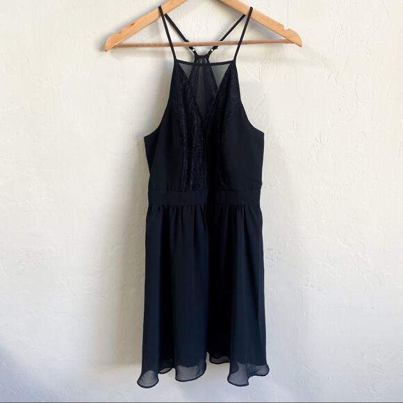 BCBGeneration Black Lace Halter‎ Chiffon Mini Dress - Picture 1 of 8